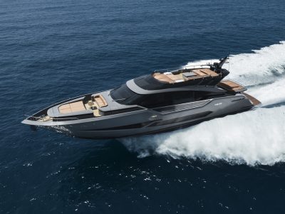 AB Yachts al Salone Nautico di Venezia con AB 80 e AB 100