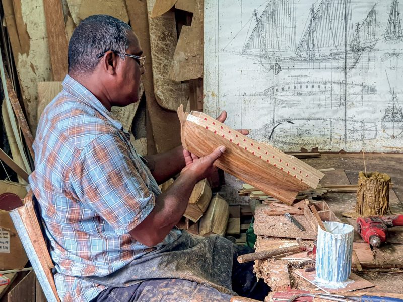 Veteran Boat – Building models, miniature ships