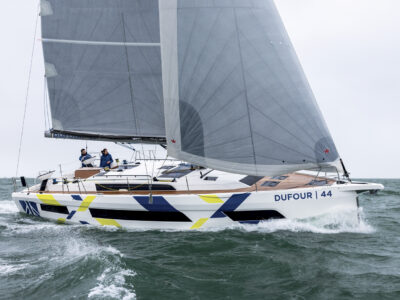 Dufour 44, midsize cruiser