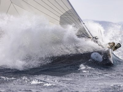Buon vento a tutti, la Grand Soleil Cup prende il via a Porto Cervo